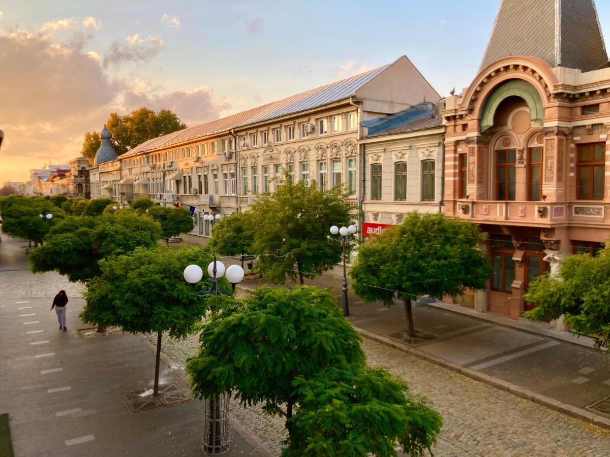Chira Chiralina Classic Apartment Brăila Exterior foto