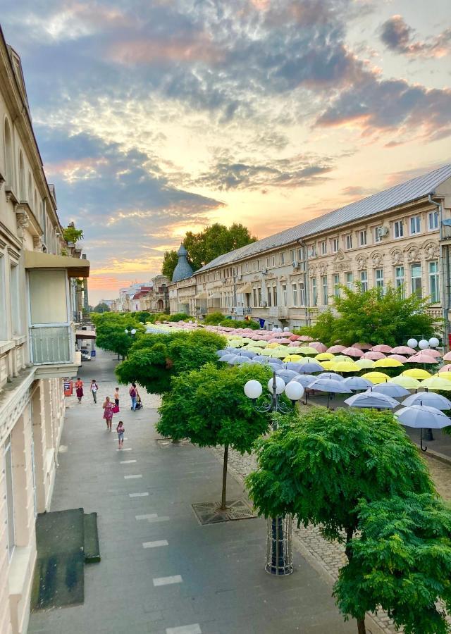 Chira Chiralina Classic Apartment Brăila Exterior foto
